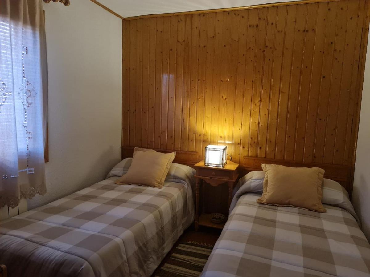Casa Rural Castellanos Huelamos Esterno foto